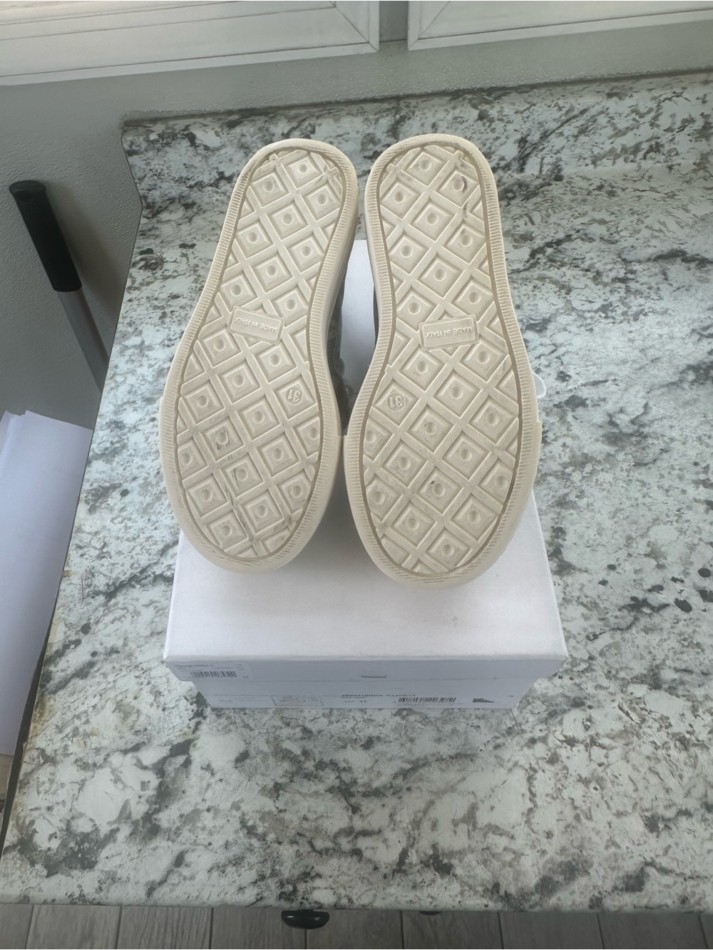 Dior Gray High-Top Sneakers with White Laces - Picture 4 of 14